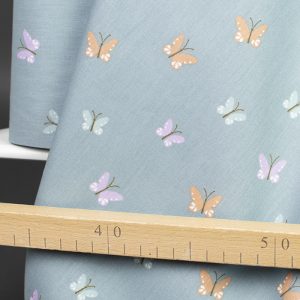Bomullspoplin - Fjärilar - Dusty mint