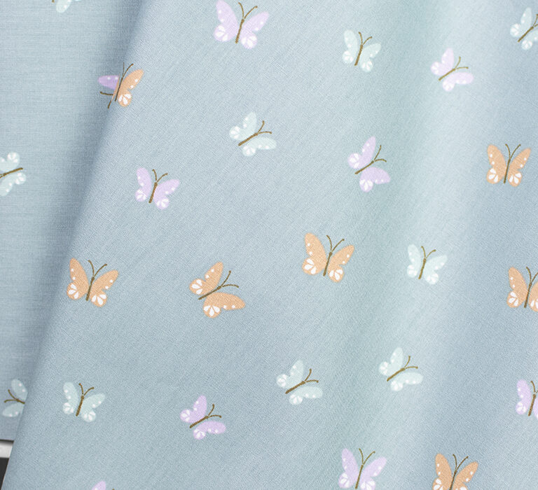 Bomullspoplin - Fjärilar - Dusty mint